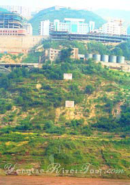 The bank of Qutang Gorge, Yangtze River cruis